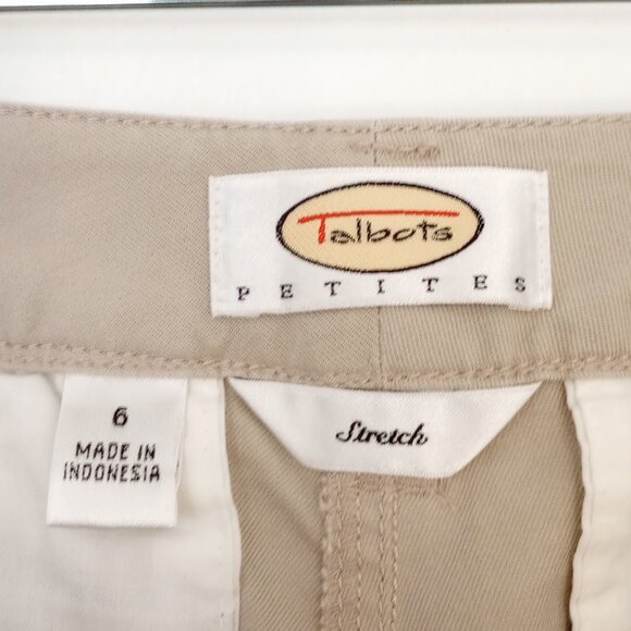 Talbots Khaki Bermuda Cargo Shorts Petite - Picture 4 of 7